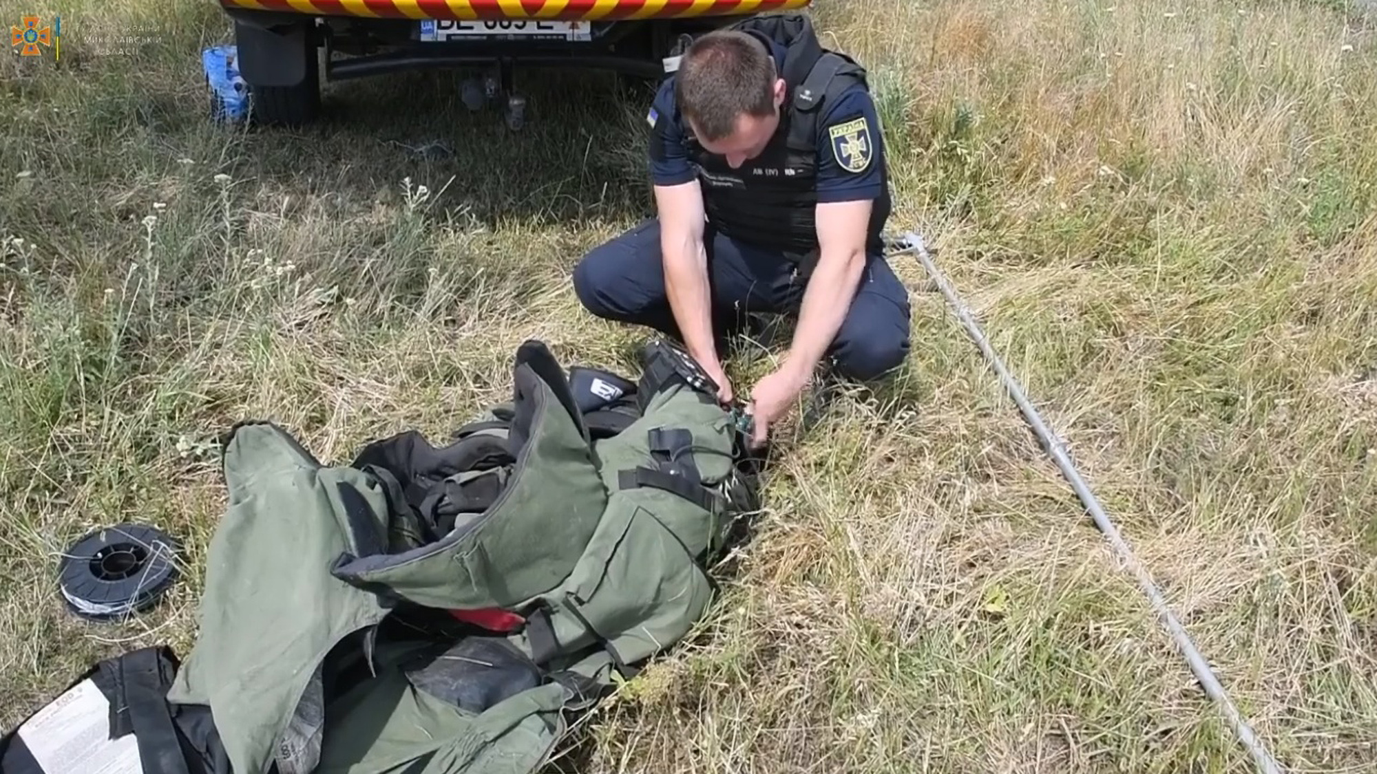 Ukrainian Rescue Workers Detonate Russian Explosives ‘Harvested’…