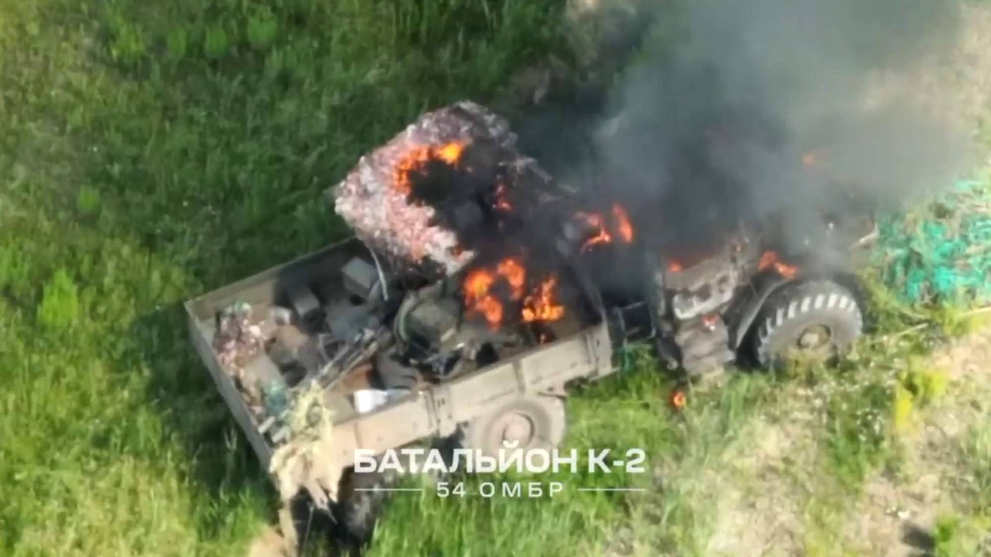 Kamikaze Drone Wipes Out ‘Poorly Camouflaged’ Russian…