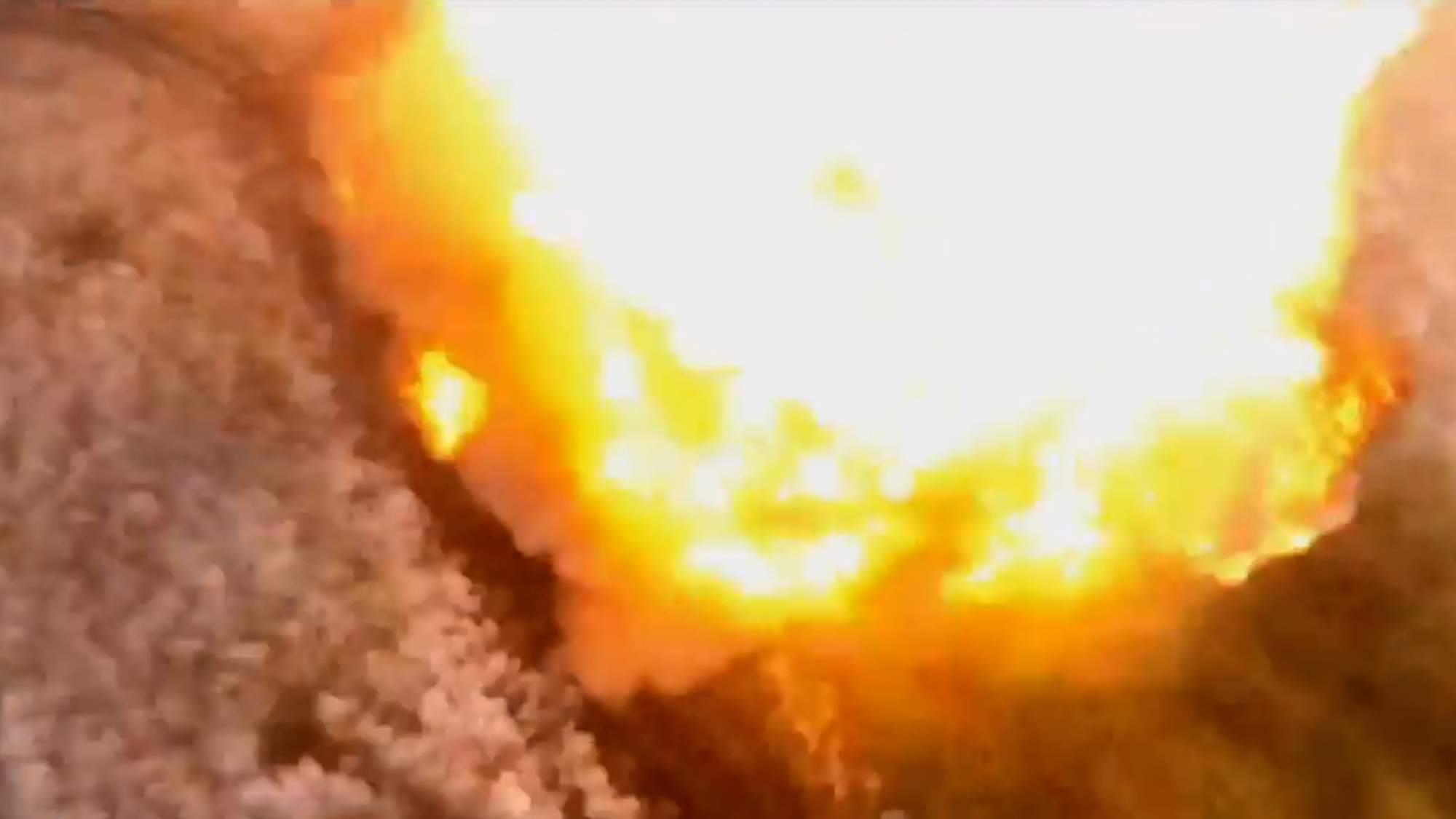 Read more about the article Massive Explosion As Ukrainian Drone Hits Pile Of Russian Anti-Tank Mines With Pinpoint Precision