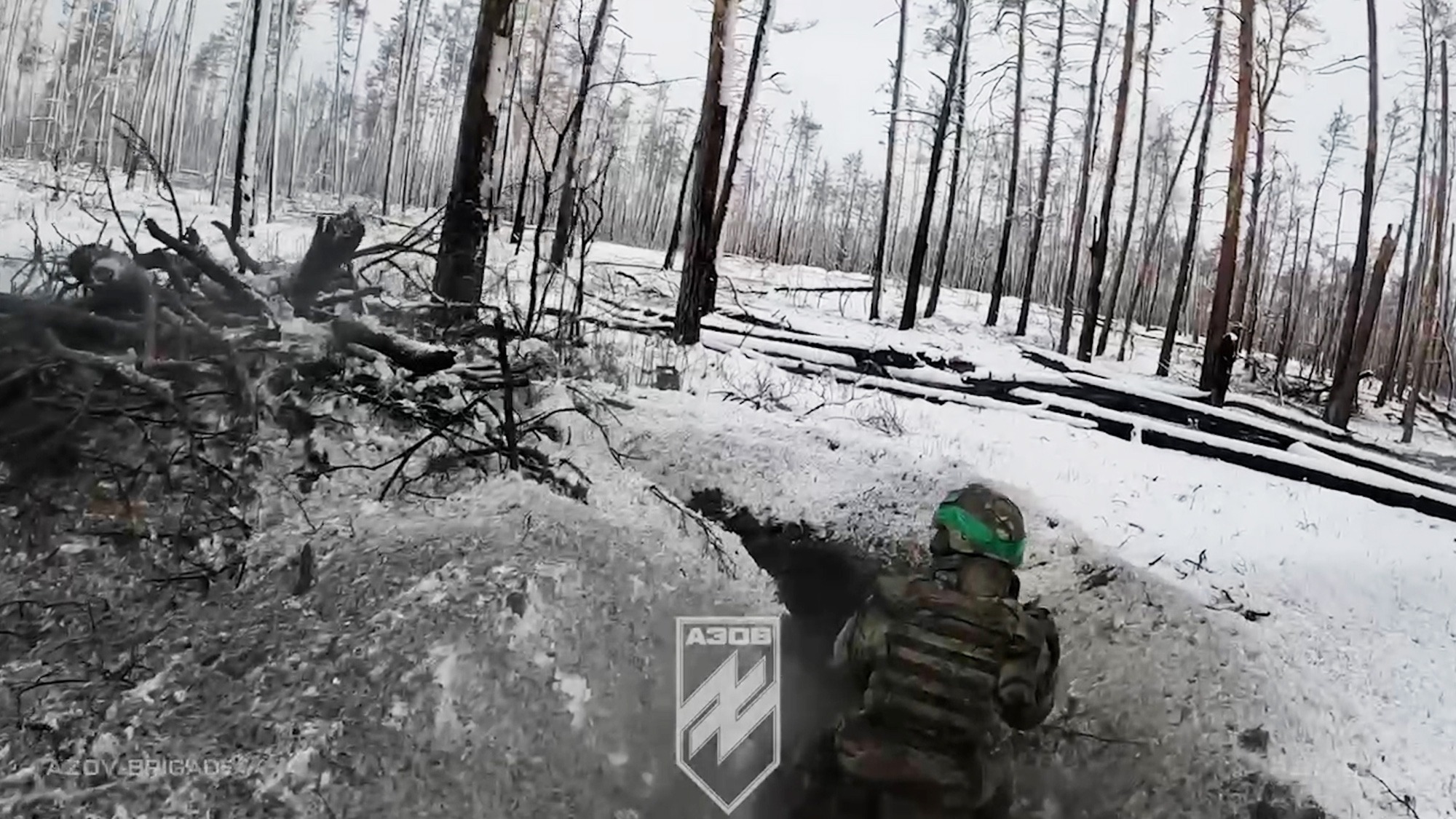 Read more about the article Azov Fighters Clear Russian Positions On Frontlines