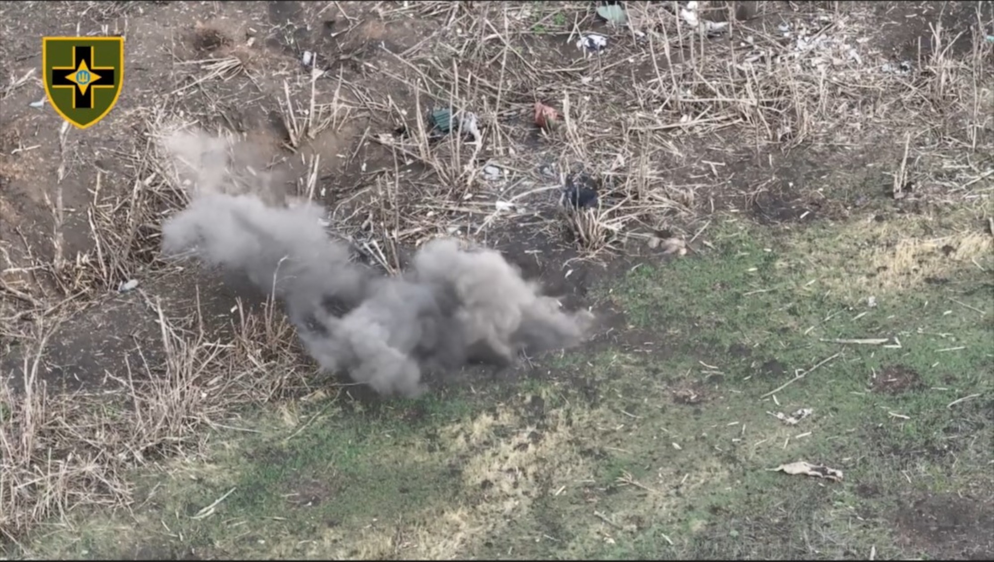 Read more about the article Ukrainian Kamikaze Drones Take Out Russian Soldiers On Frontlines